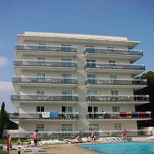 Apartamentos Intersalou Priorat Spain